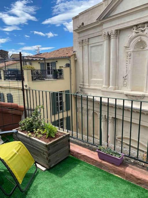 La Terrasse Ensoleillee Arles Camargue Appartement Buitenkant foto