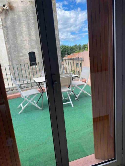 La Terrasse Ensoleillee Arles Camargue Appartement Buitenkant foto