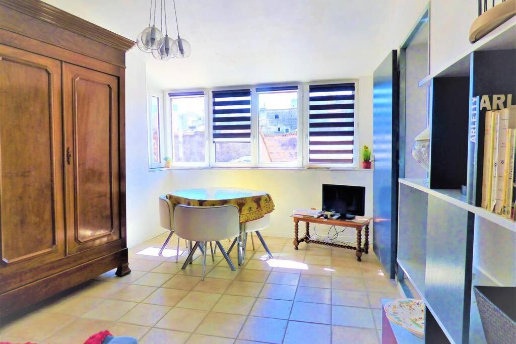 La Terrasse Ensoleillee Arles Camargue Appartement Buitenkant foto